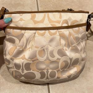 Beige Crossbody/Satchel Coach Purse